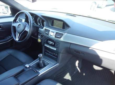 Mercedes-Benz - E-class