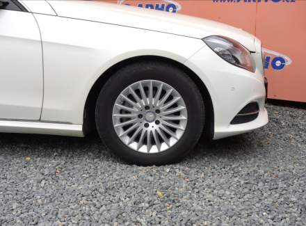 Mercedes-Benz - E-class