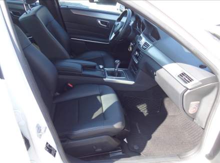 Mercedes-Benz - E-class