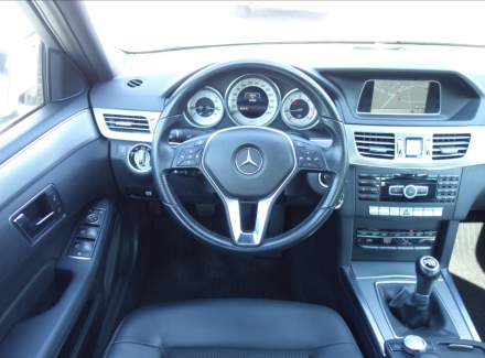 Mercedes-Benz - E-class