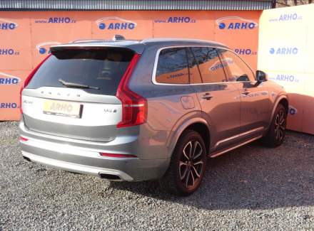 Volvo - XC90