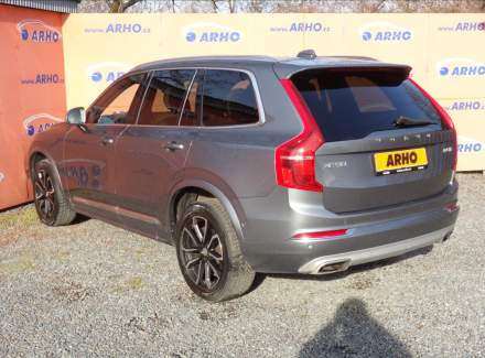 Volvo - XC90