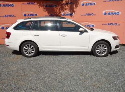 Škoda - Octavia