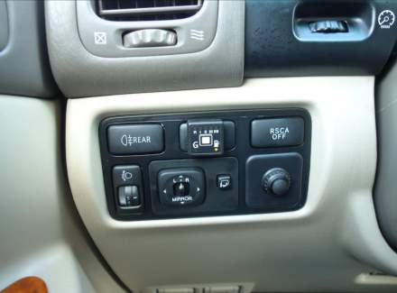 Toyota - Land Cruiser