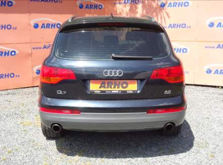 Audi - Q7