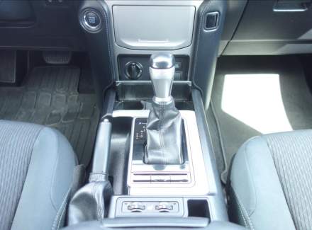 Toyota - Land Cruiser