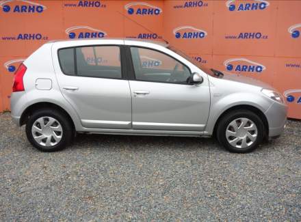 Dacia - Sandero