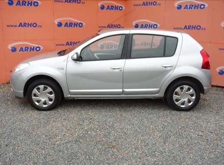 Dacia - Sandero