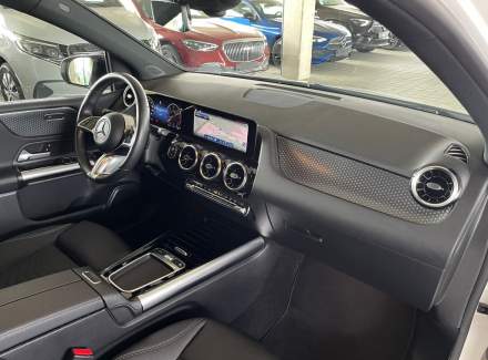 Mercedes-Benz - B-class