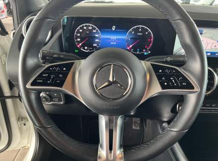 Mercedes-Benz - B-class