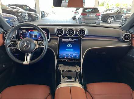 Mercedes-Benz - C-class