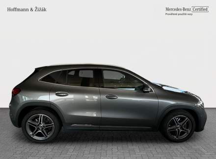 Mercedes-Benz - GLA