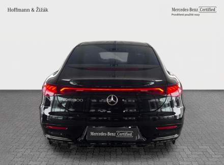 Mercedes-Benz - EQE