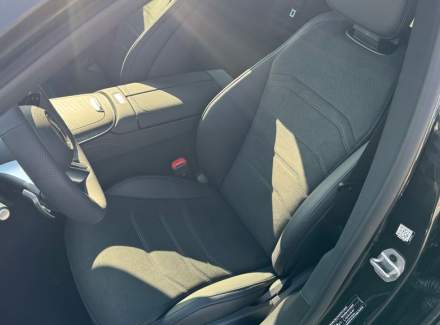 Mercedes-Benz - E-class