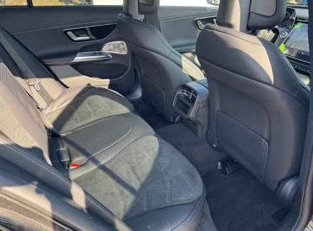 Mercedes-Benz - E-class