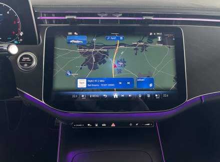 Mercedes-Benz - E-class