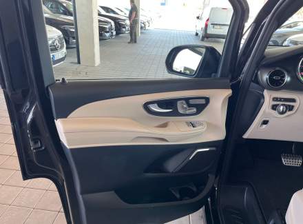 Mercedes-Benz - V-class