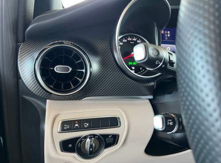 Mercedes-Benz - V-class