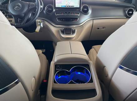 Mercedes-Benz - V-class