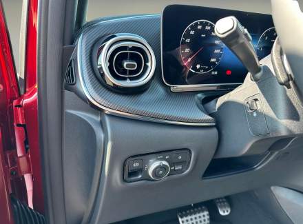 Mercedes-Benz - V-class