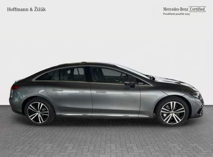 Mercedes-Benz - EQE
