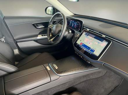 Mercedes-Benz - E-class