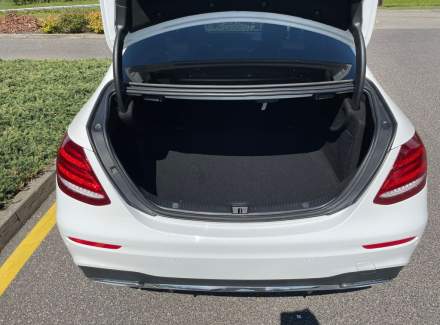 Mercedes-Benz - E-class