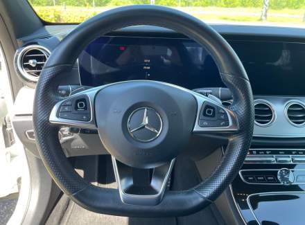 Mercedes-Benz - E-class