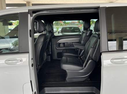 Mercedes-Benz - V-class