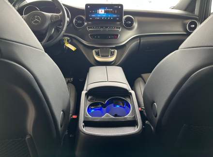 Mercedes-Benz - V-class