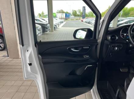 Mercedes-Benz - V-class