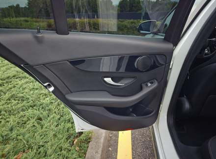 Mercedes-Benz - C-class