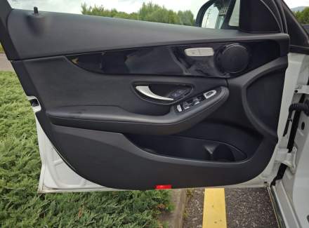 Mercedes-Benz - C-class