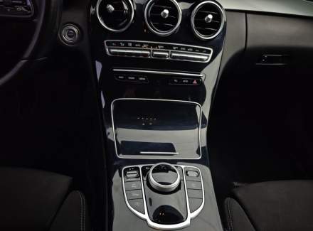 Mercedes-Benz - C-class
