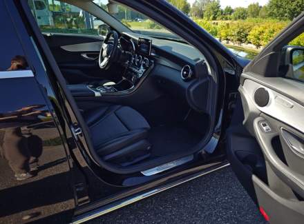 Mercedes-Benz - C-class