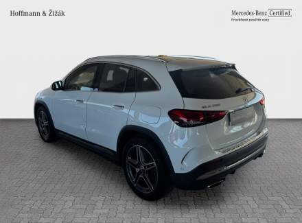 Mercedes-Benz - GLA