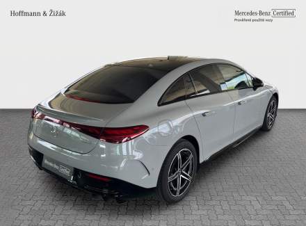 Mercedes-Benz - EQE