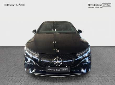 Mercedes-Benz - EQE