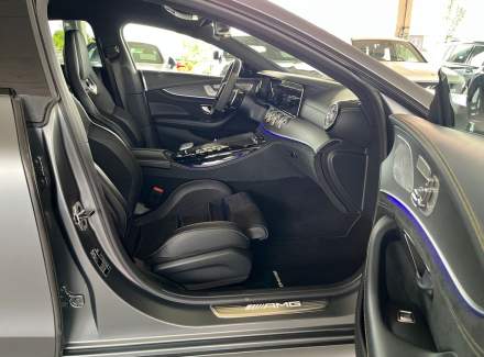 Mercedes-Benz - AMG GT