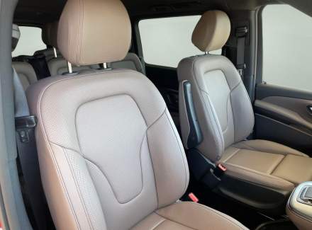 Mercedes-Benz - V-class