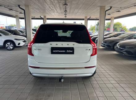 Volvo - XC90