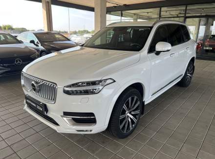 Volvo - XC90