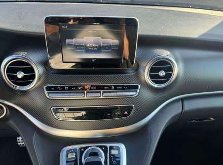 Mercedes-Benz - V-class