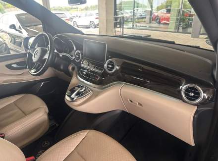 Mercedes-Benz - V-class