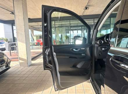 Mercedes-Benz - V-class