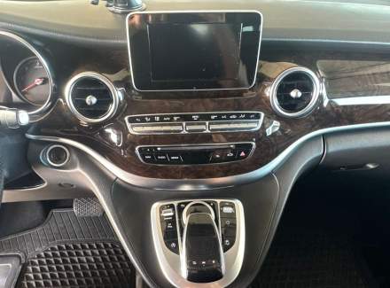 Mercedes-Benz - V-class