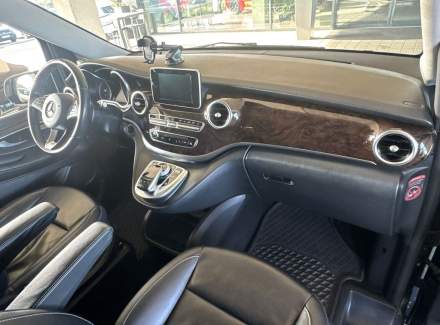 Mercedes-Benz - V-class