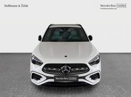 Mercedes-Benz - GLA
