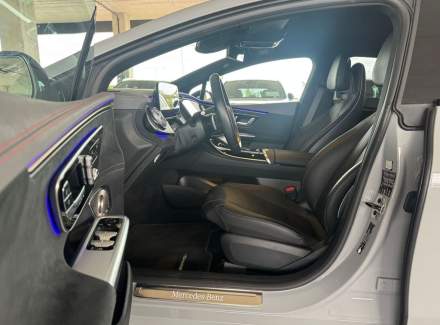 Mercedes-Benz - EQE