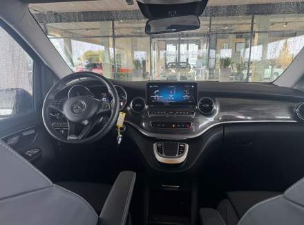 Mercedes-Benz - V-class